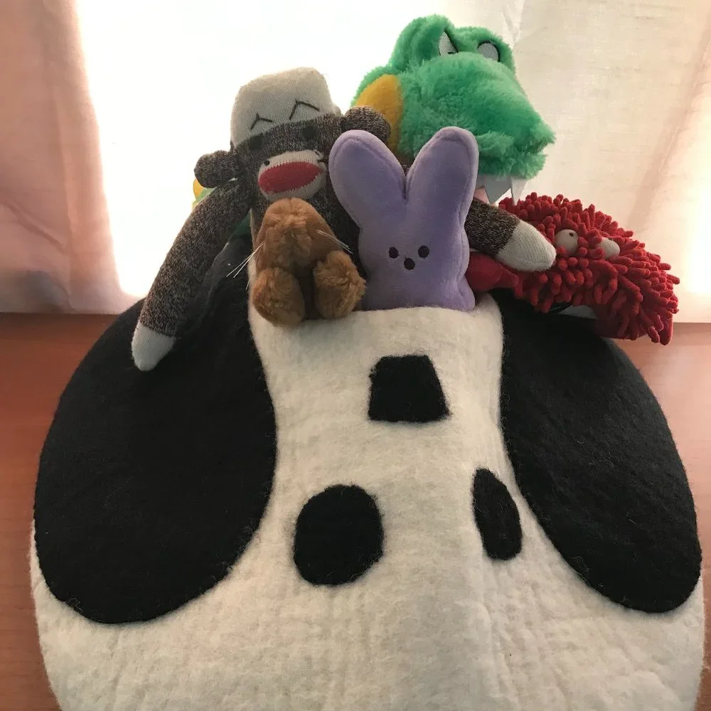 100% wool pet bed/toy nest handmade in Nepal